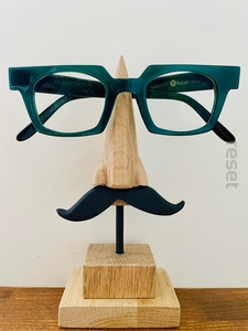 Domowy stojak na okulary