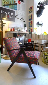 fotel w kropy lata 60